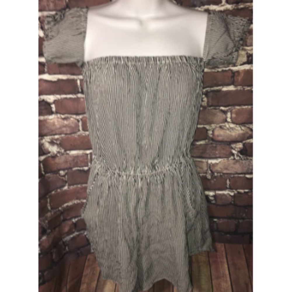 Flynn Skye Bae Romper Size S  100% Challis